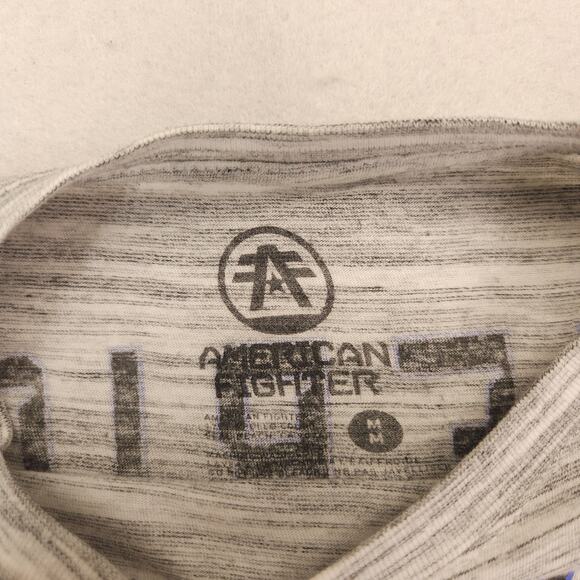 American Fighter Casual Graphic Crew Neck T Shirt Mens Size Medium M Gray - Picture 3 of 10